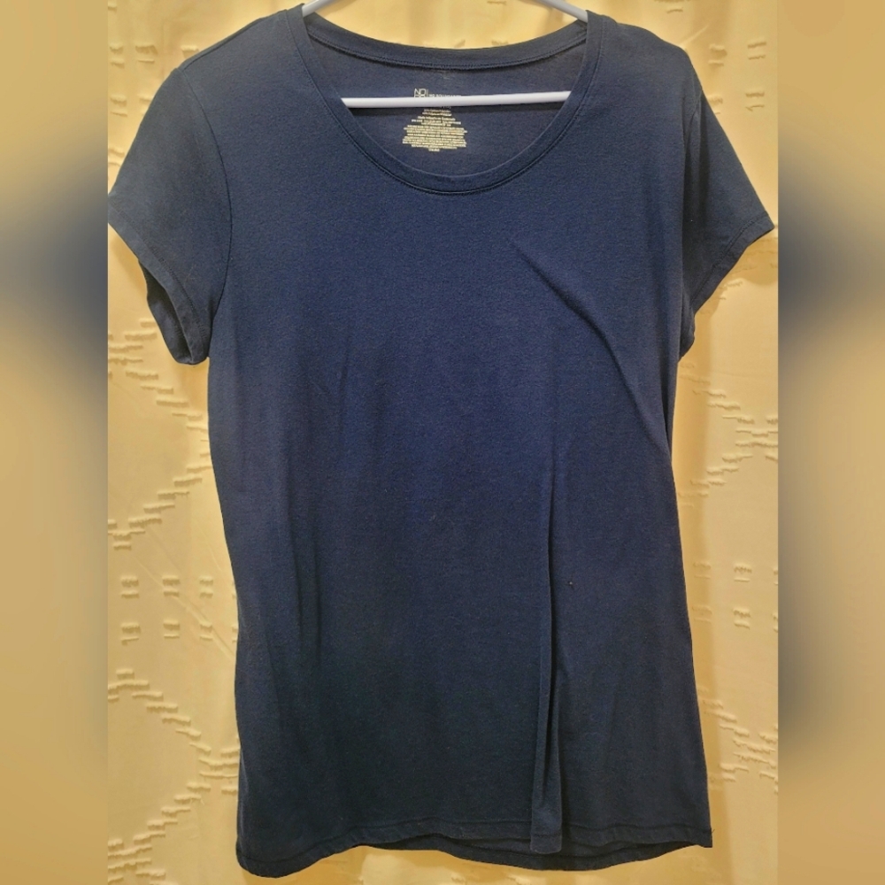 Girls tshirt
